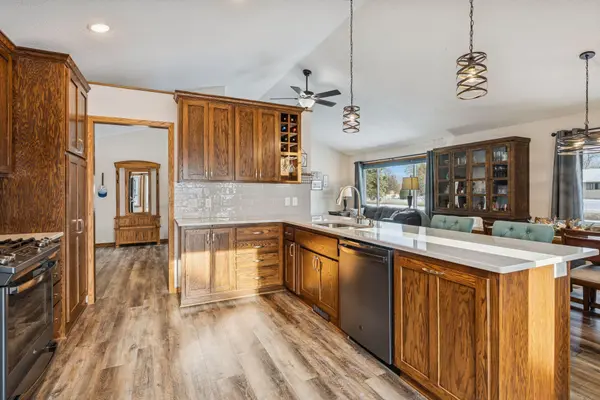 8906 Loch Lomond BLVD, Brooklyn Park, MN 55443