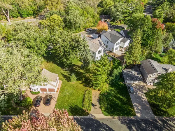 5404 Park PL, Edina, MN 55424