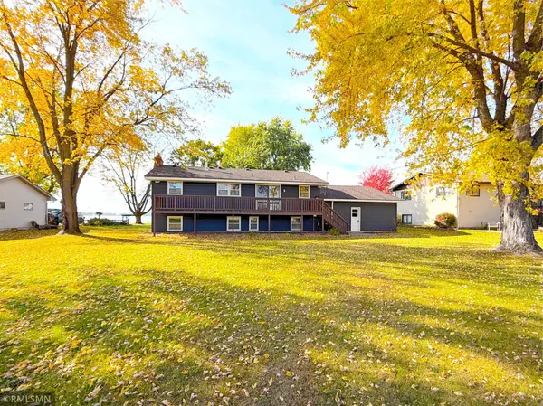 8202 State Highway 24 NW, Annandale, MN 55302