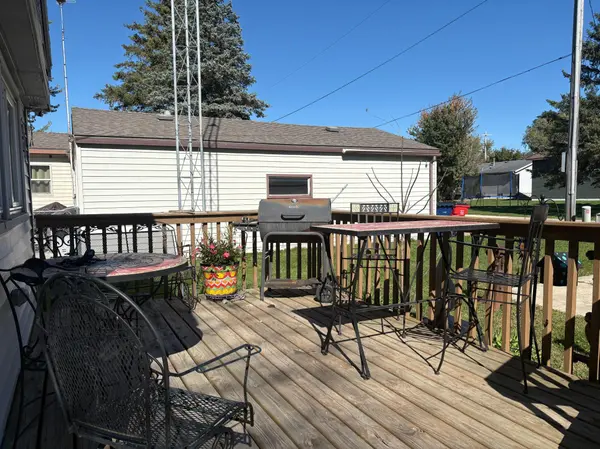 135 5th AVE NW, Elgin, MN 55932