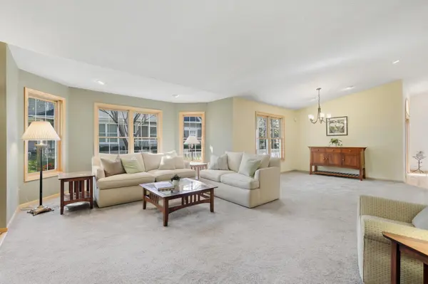 3424 Ivy CT, Eagan, MN 55123
