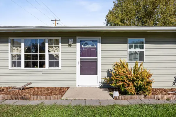 2013 13th AVE S, Fargo, ND 58103