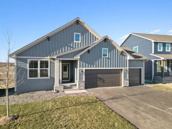 10148 Shadyview LN N, Maple Grove, MN 55311