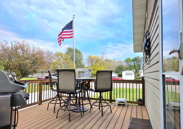 801 3rd AVE E, Ada, MN 56510