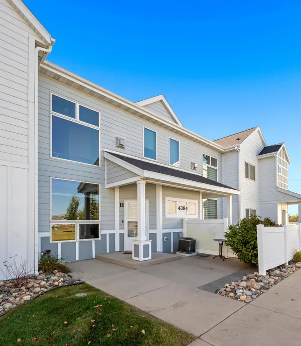 4394 46th AVE S #B, Fargo, ND 58104