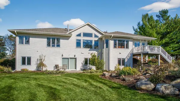 907 River Bluff RD SE, Mazeppa, MN 55956
