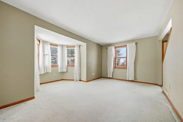 4455 Lincoln AVE, White Bear Lake, MN 55110