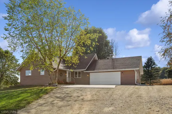 35319 63rd Avenue WAY, Cannon Falls, MN 55009