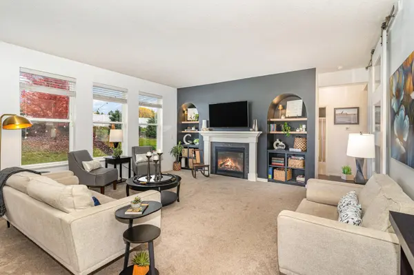 5099 151st ST W, Apple Valley, MN 55124