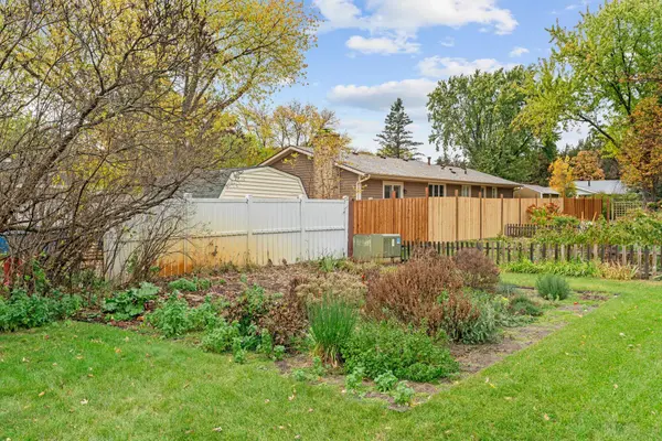 13611 Evergreen LN N, Dayton, MN 55327