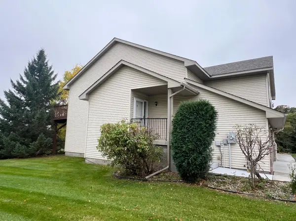 1813 Lachman AVE NE, Saint Michael, MN 55376