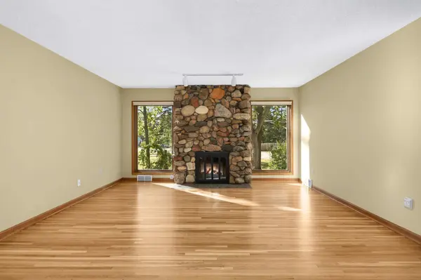 1111 E Old Shakopee RD, Bloomington, MN 55420