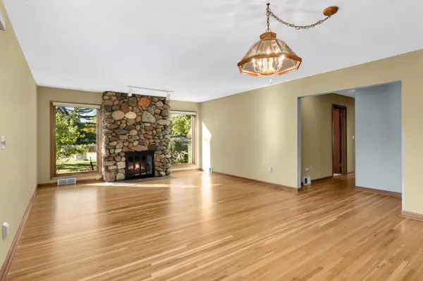 1111 E Old Shakopee RD, Bloomington, MN 55420