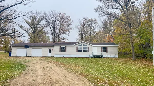 38642 County Highway 19, Bluffton, MN 56518