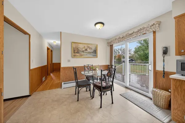 3955 Oak Park CIR SE, Rochester, MN 55904