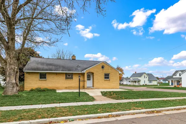 257 E Mckinley AVE, Fall Creek, WI 54742