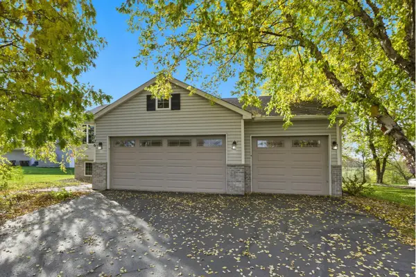726 7th ST N,  Montrose,  MN 55363