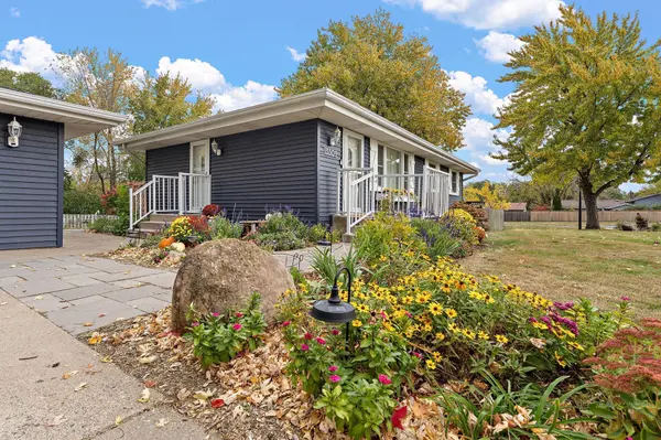 13309 Glendale LN, Savage, MN 55378