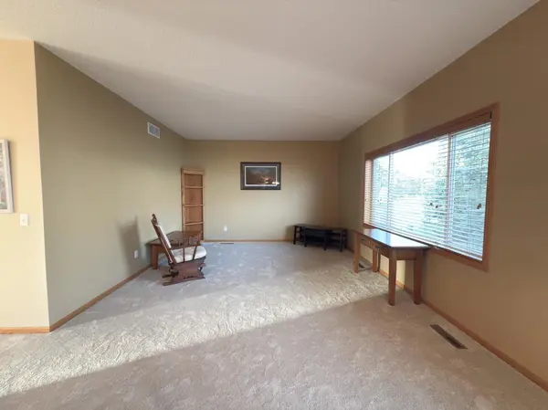 1301 Presidential DR, Northfield, MN 55057