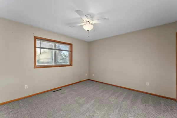 6110 262nd ST, Wyoming, MN 55092