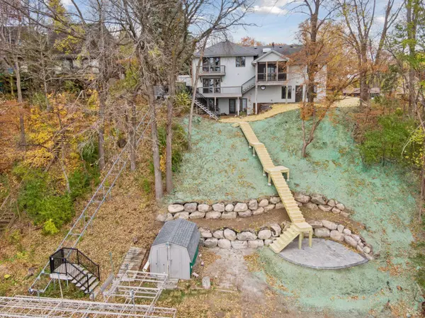 16955 Weaver Lake DR, Maple Grove, MN 55311