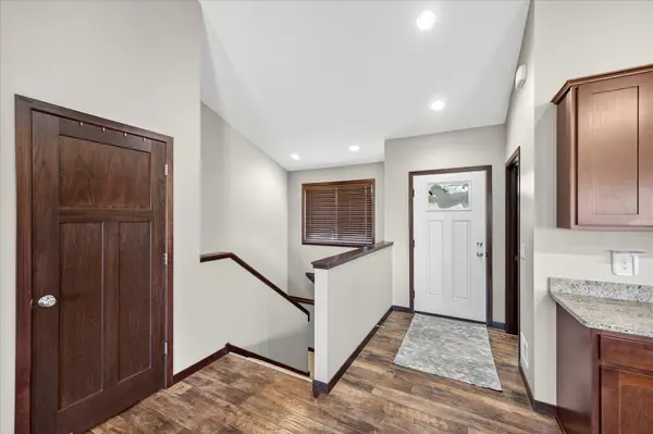 814 Hickory ST NE, Lonsdale, MN 55046