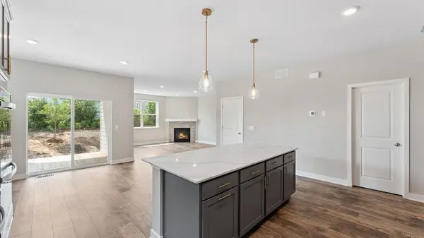 23683 Ashbury DR, Rogers, MN 55374