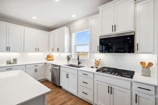 17202 Dimension AVE, Lakeville, MN 55044