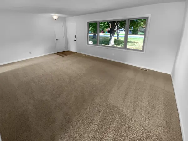 17176 Mushtown RD, Prior Lake, MN 55372