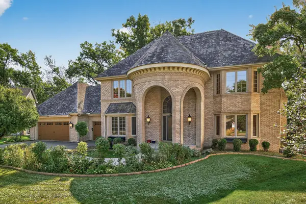 5480 Maple Ridge CT, Minnetonka, MN 55343