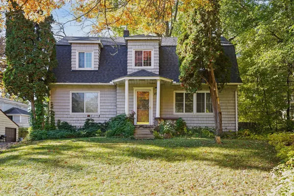 491 Burlington RD, Saint Paul, MN 55119