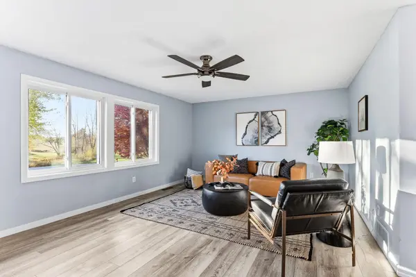 22065 Cottonwood ST NW, Oak Grove, MN 55011