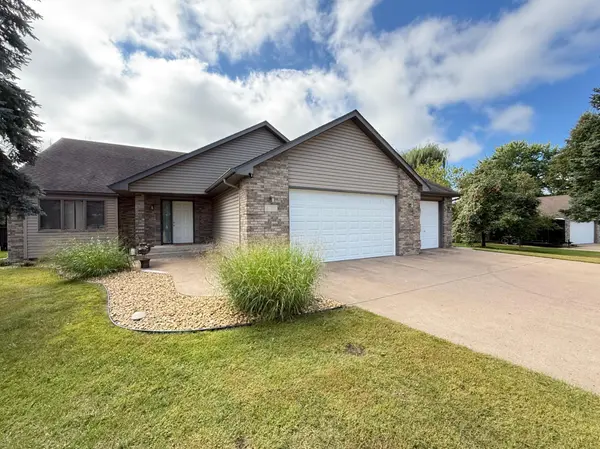5397 277th ST, Wyoming, MN 55092