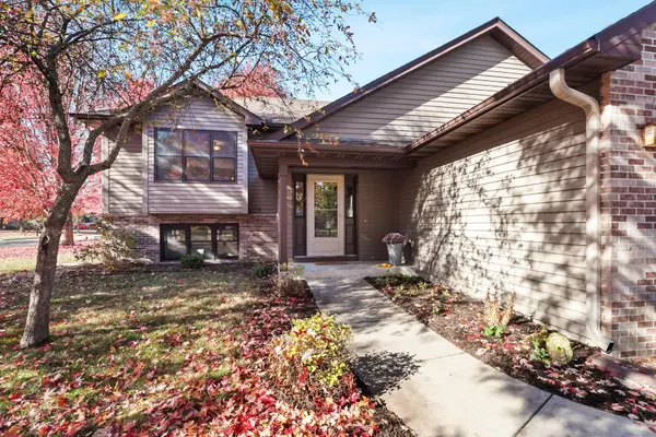 2104 Aspen ST, Northfield, MN 55057