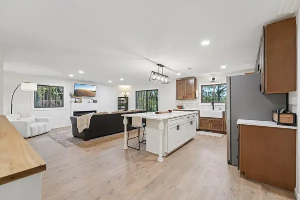 3620 Woodland DR, Ham Lake, MN 55304