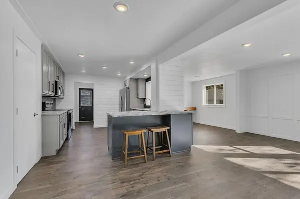 1020 1st ST S, Cold Spring, MN 56320