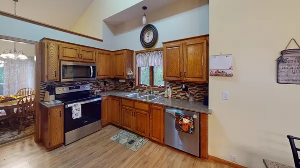 13882 254th AVE NW, Zimmerman, MN 55398