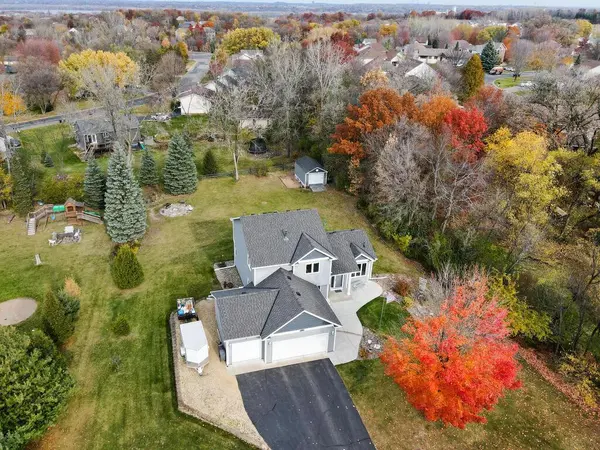 13605 Dan Patch LN, Savage, MN 55378