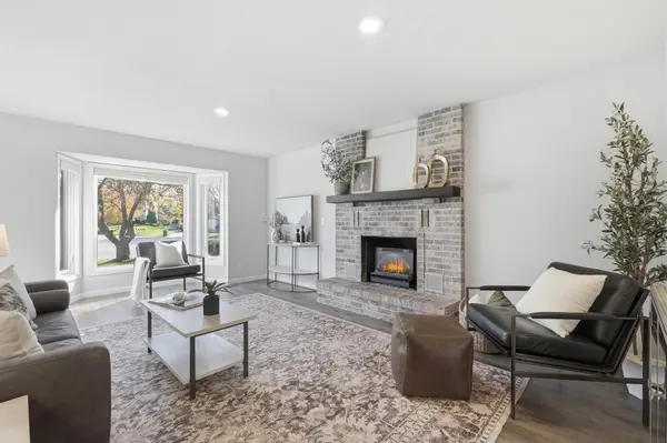 7144 Sherwood RD, Woodbury, MN 55125