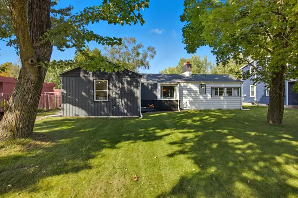 621 2nd ST S, Cold Spring, MN 56320