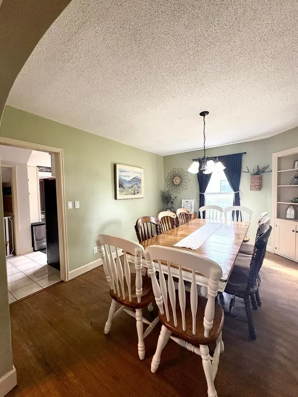 115 S High ST, Marshall, MN 56258