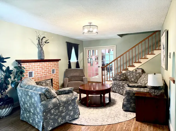 115 S High ST, Marshall, MN 56258