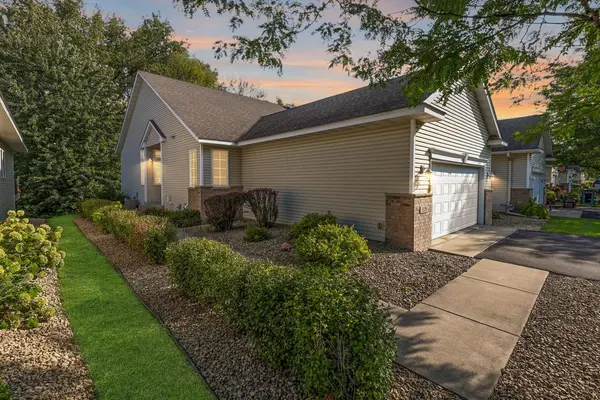 1129 Seurer ST, Elko New Market, MN 55054