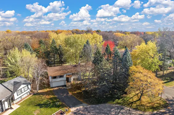 6816 Stratford CT, Woodbury, MN 55125