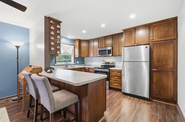 306 Herman TER,  Hopkins,  MN 55343