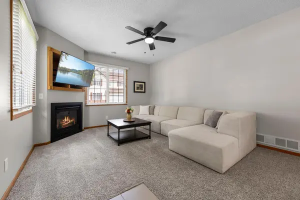 274 Tamarack TRL #805, Farmington, MN 55024