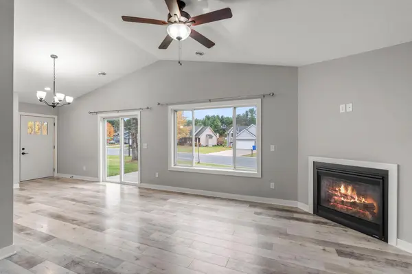 441 White Pine LN, Somerset, WI 54025