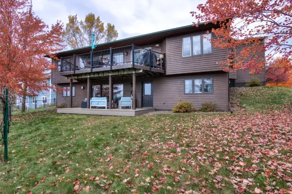 1314 16th AVE E, Menomonie, WI 54751