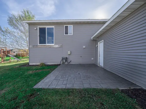 504 11th AVE SW, Rice, MN 56367