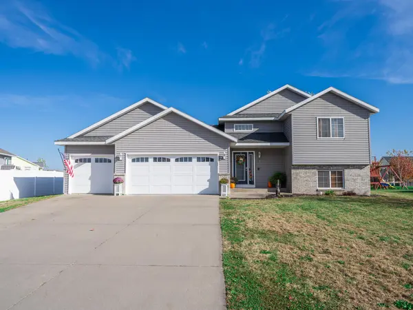 504 11th AVE SW, Rice, MN 56367